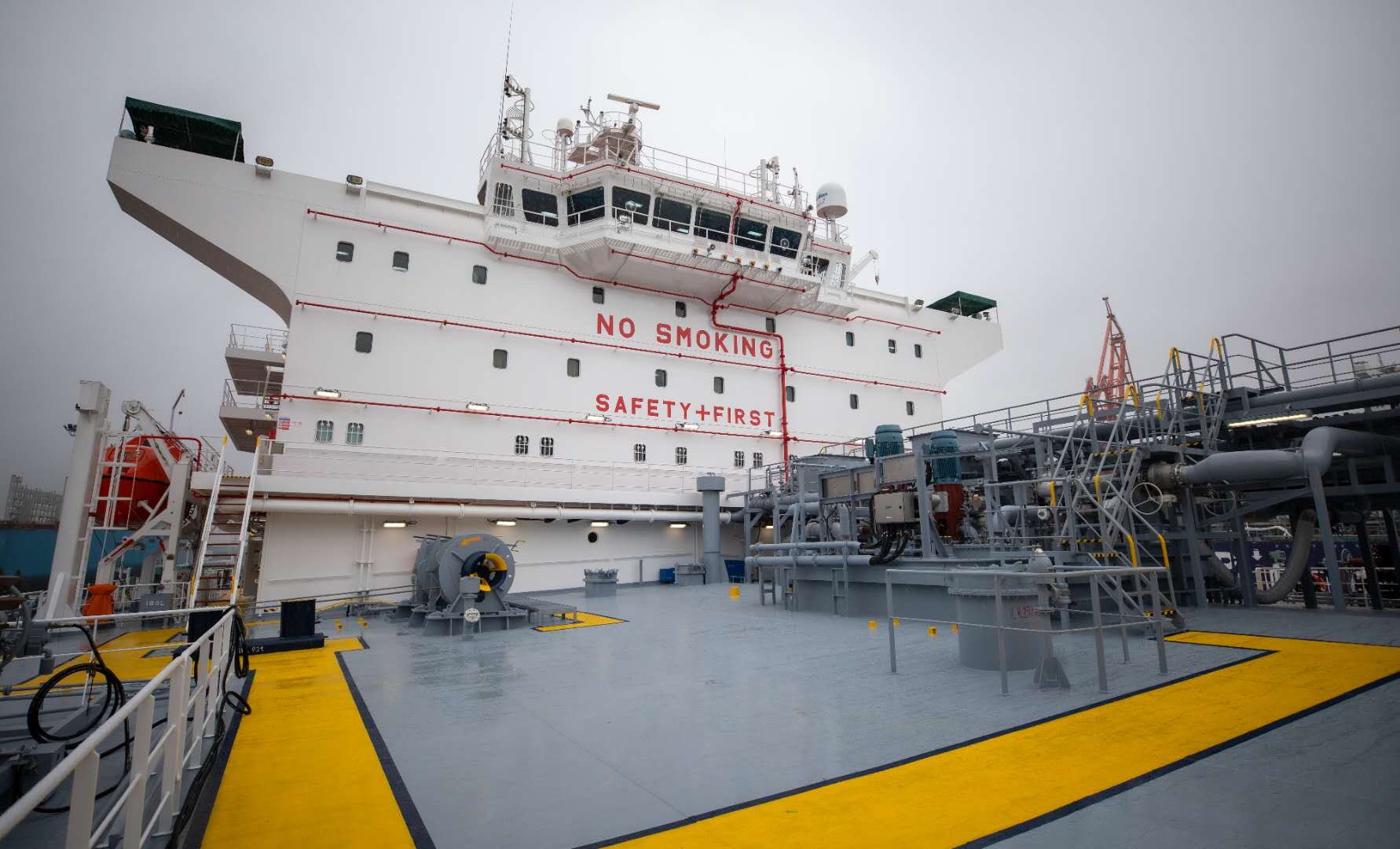 84000立方米液化气船（VLGC）“中燃荣耀”